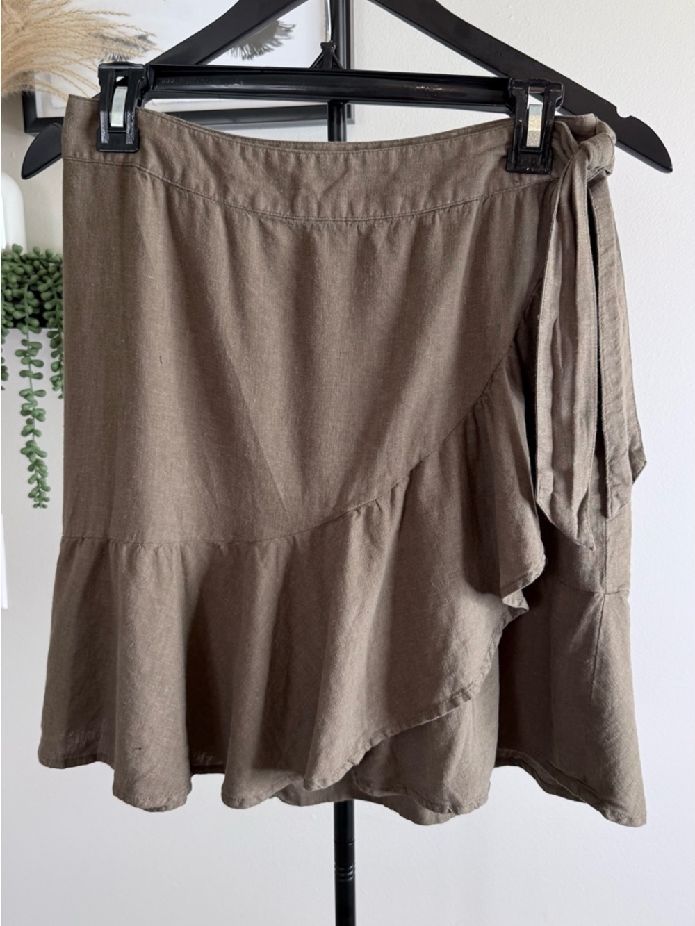 Women's Olive Tie-Waist Ruffle Skirt